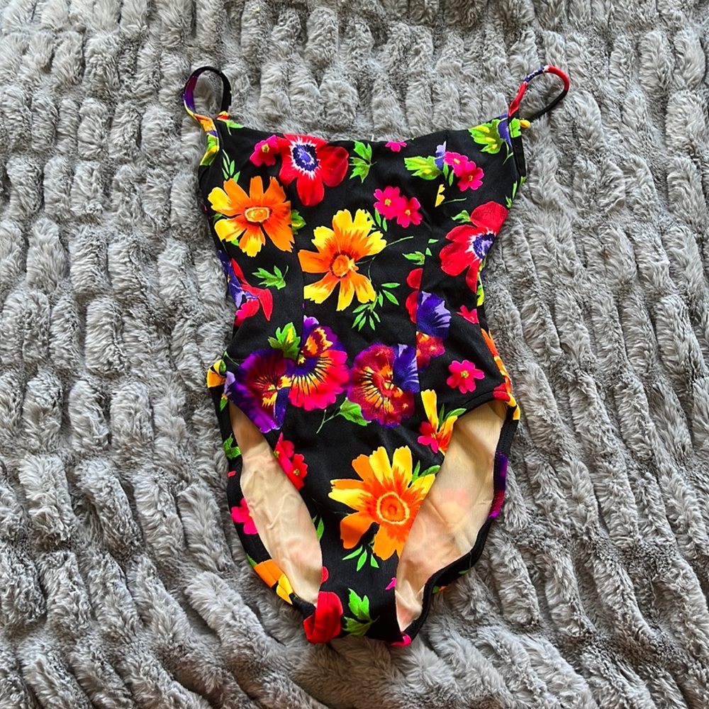 Vintage swim